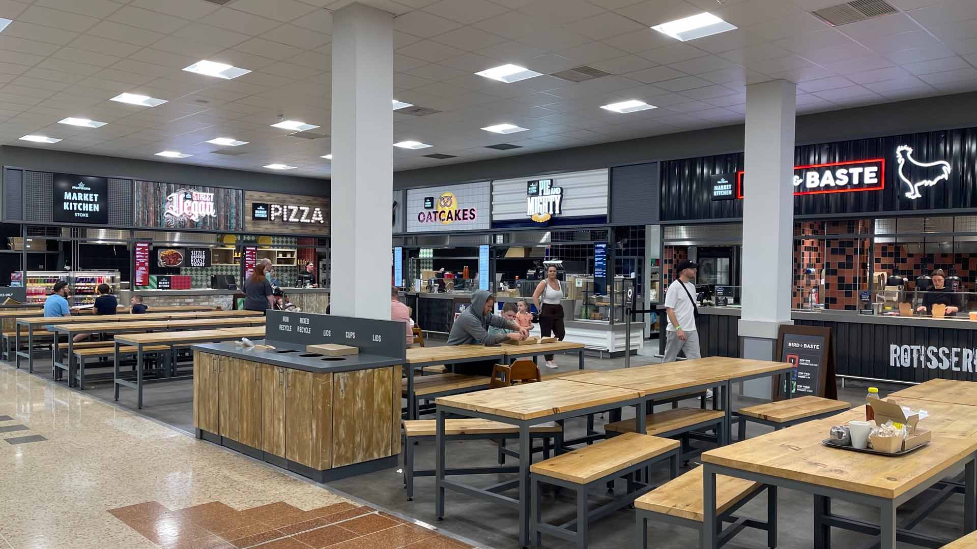 solt-food-court-markets-calling-buttons